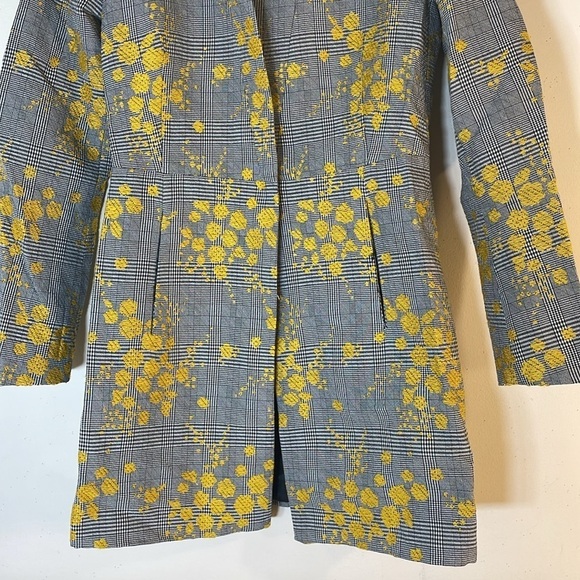 Blogger’s Favorite Zara XS Jacquard Plaid Long Jacket. - Picture 12 of 16